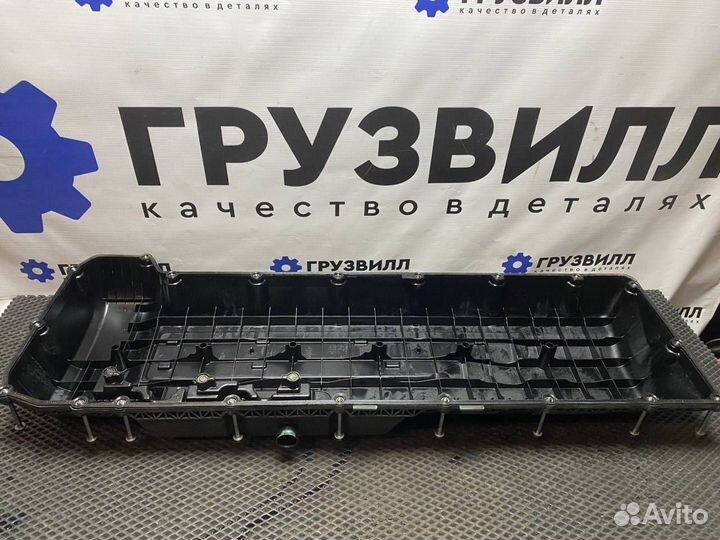 Клапанная крышка Volvo FH4 21627156