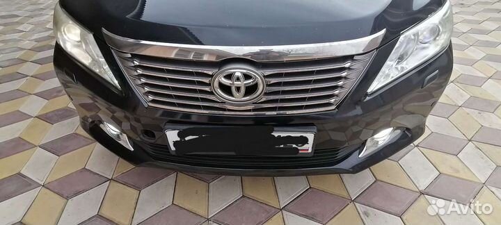 Молдинг капота камри 50