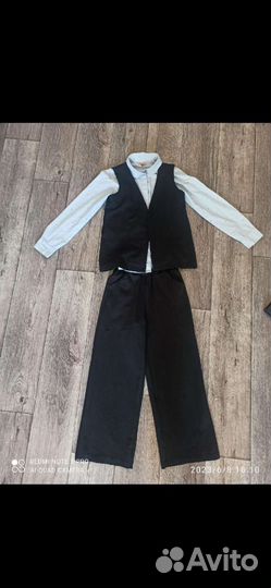 Школьный костюм для девочки