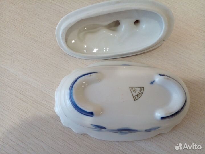 Посуда гжель