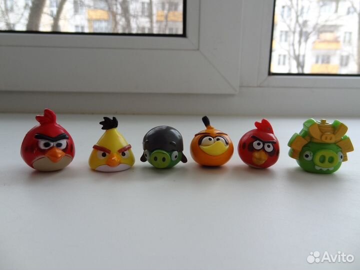 Киндер игрушки набором