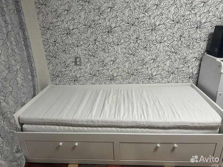 Кровать кушетка IKEA