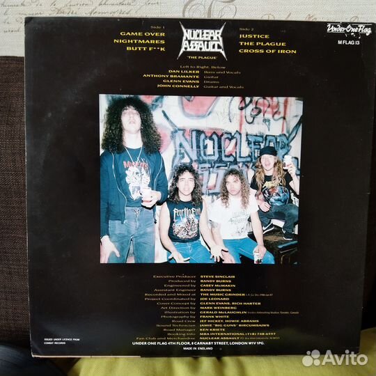 Nuclear assault The plague винил Автографы