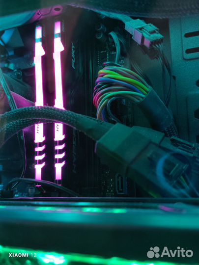 Оперативная память ddr4 16gb hyper x rgb 3000