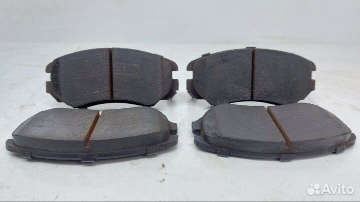 Тормозные колодки переднее Opel Insignia LAF 2010