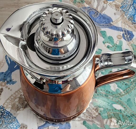 Термос в виде старинного кувшина