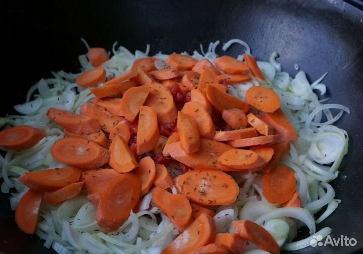 Казан чугунный с печкой