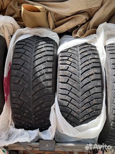 Michelin X-Ice North 4 225/45 R18
