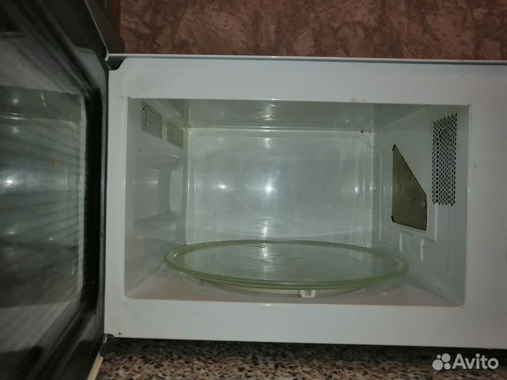 Микроволновая печь elenberg