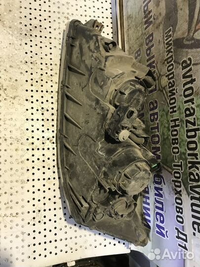 Фара передняя правая Hyundai Sonata 5 (NF)