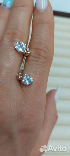 Золотые серьги новые с топазом
