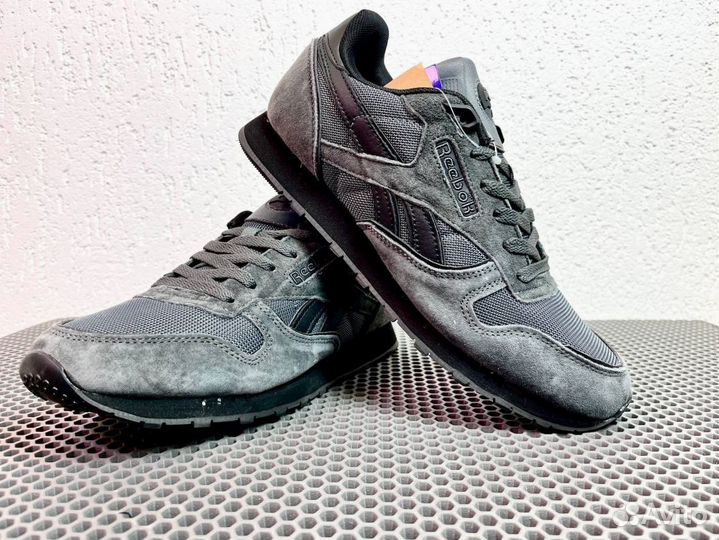 Кроссовки Reebok lux