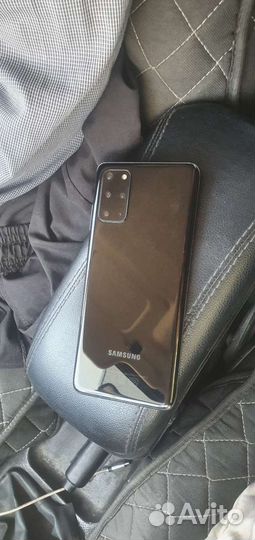 Телефон Samsung Galaxy s20 plus