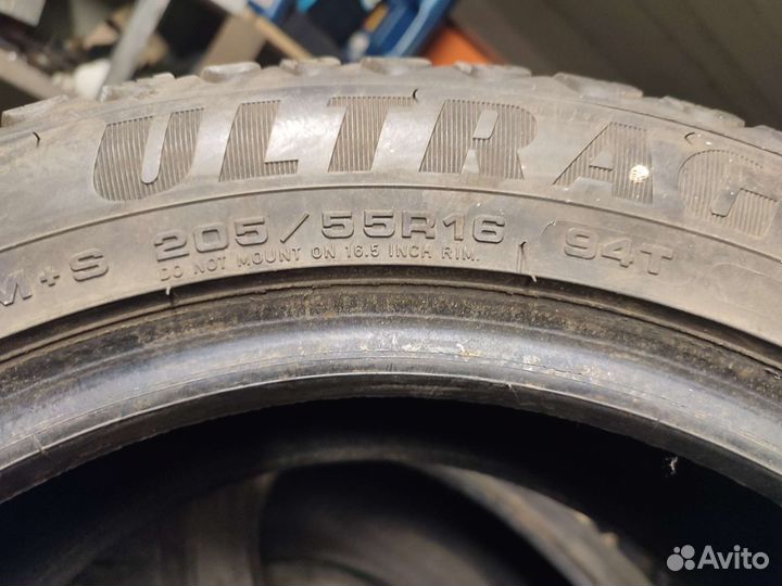 Goodyear Ultra Grip Ice Arctic 2 205/55 R16
