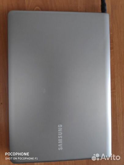 Ноутбук Samsung