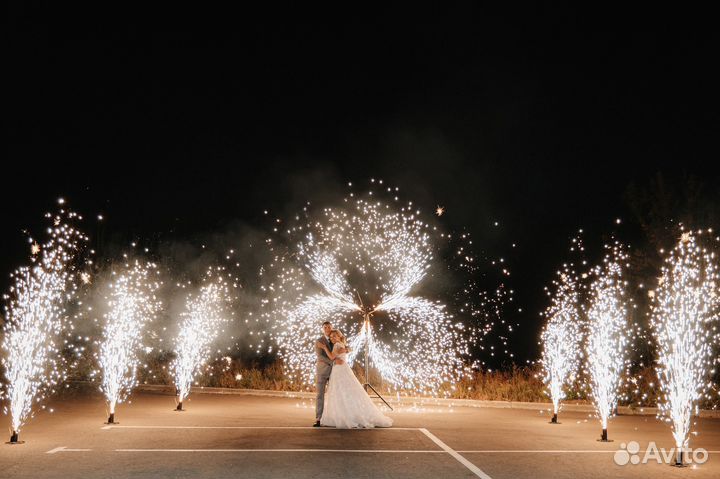 Холодные фонтаны и тяжелый дым