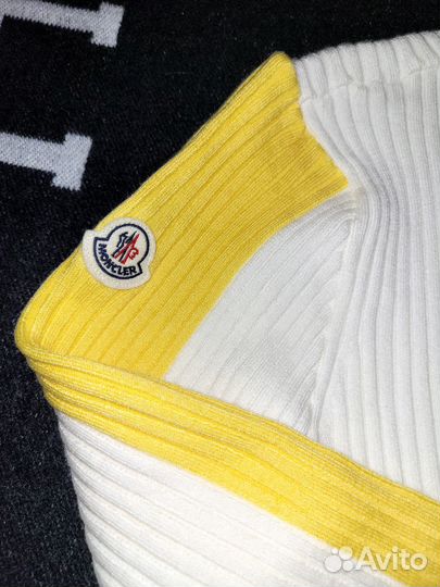 Moncler женская водолазка шерсть оригинал