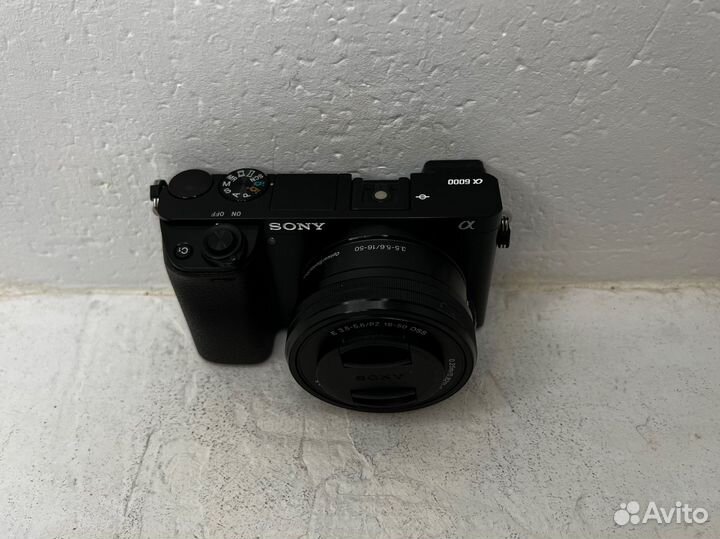Sony A6000 kit 16-50mm пробег 2.500 обмен/продажа