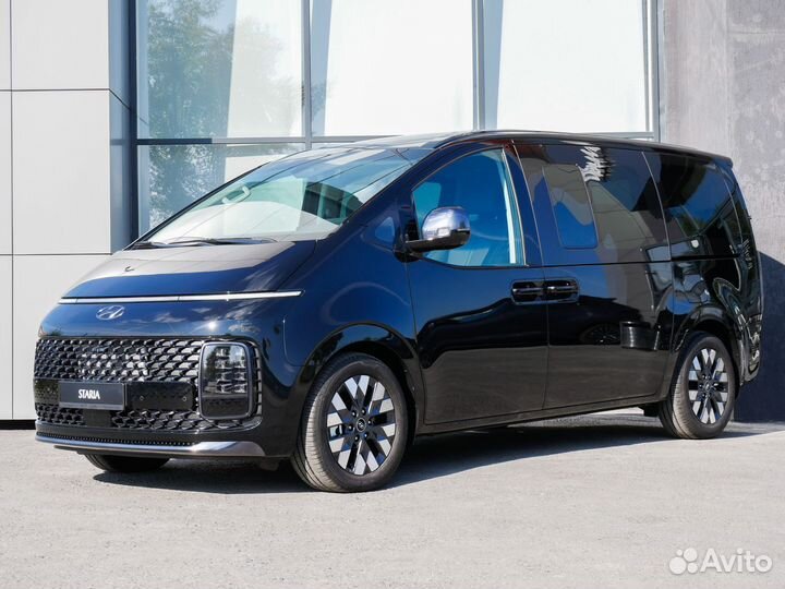 Hyundai Staria 2.2 AT, 2023