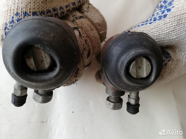 Главный тормозной цилиндр на газ-24