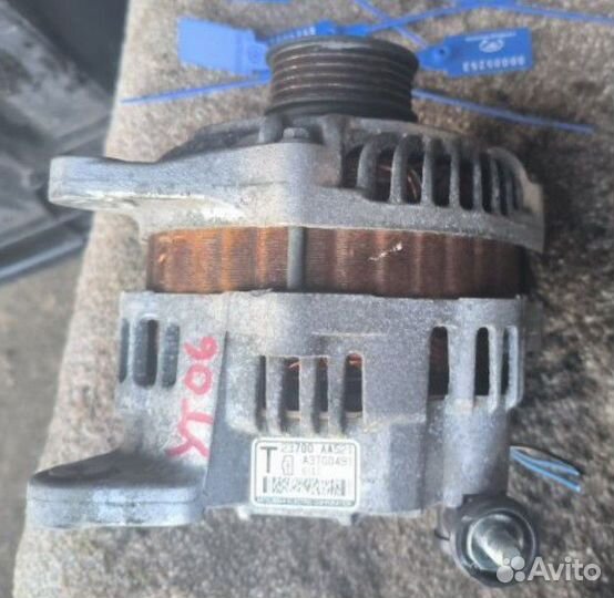 Генератор Subaru Forester EJ204-2.0 бензин (б/у)