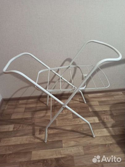 Ванночка для купания с подставкой и горкой