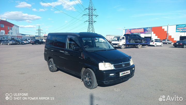 Honda Stepwgn 2.0 AT, 2000, 325 600 км