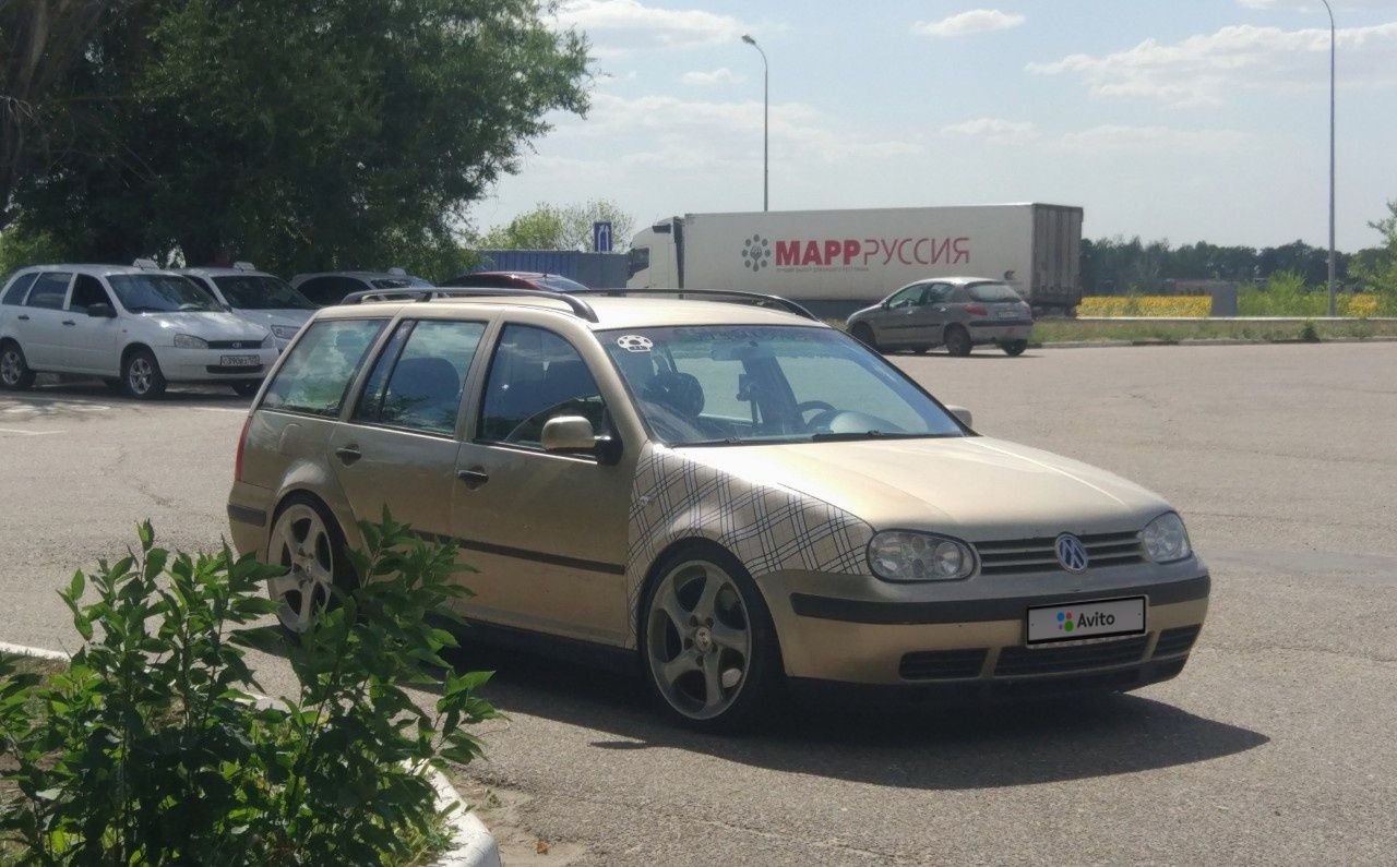 Volkswagen Golf: фото владельца