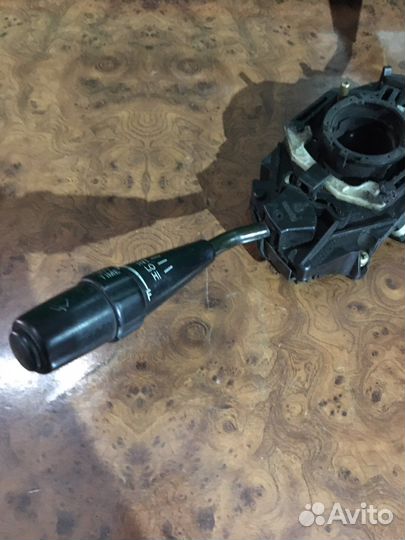 Подрулевой переключатель Toyota Carina AT191