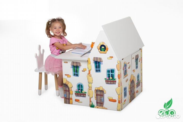 Детский стол домик
