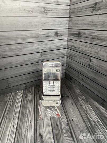 Новый корпус для Nokia E71