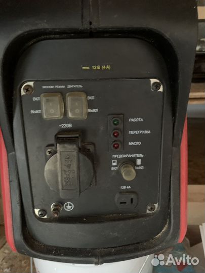 Бензиновый генератор