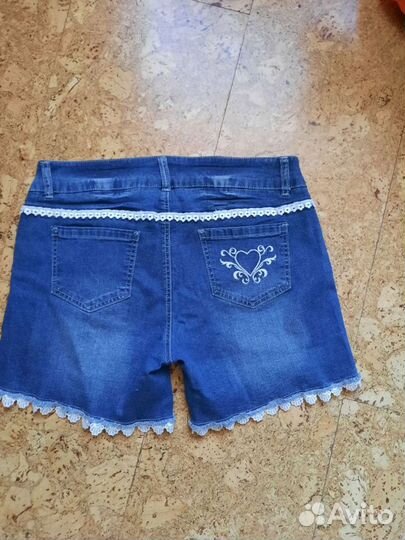 Новые шорты женские 46 джинсовые