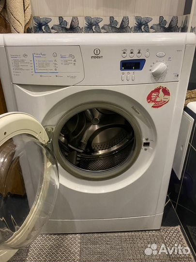 Стиральная машина indesit