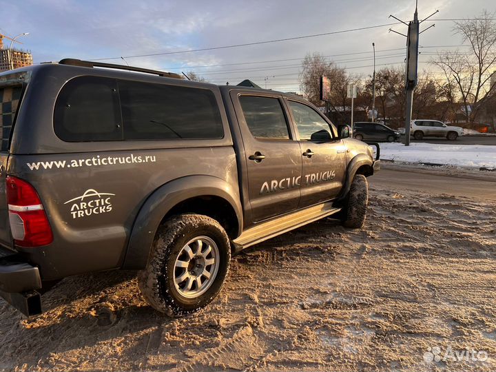 Toyota Hilux 2.5 МТ, 2014, 216 800 км