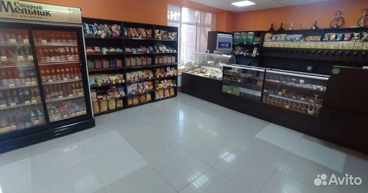 Фирменный пивной магазин, магазин пива, напитков