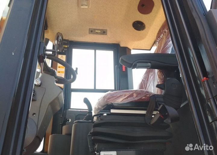 Фронтальный погрузчик Lonking LG833N, 2023