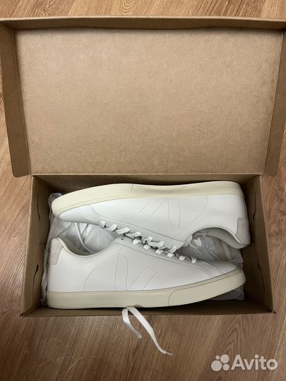 Кроссовки veja оригинал