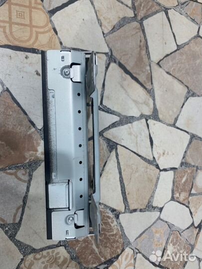 Информационный дисплей (магнитола) Nissan Teana