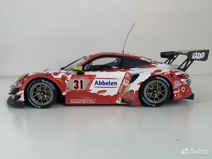 Модель 1:18 Porsche GT3 R No.31 2019 год