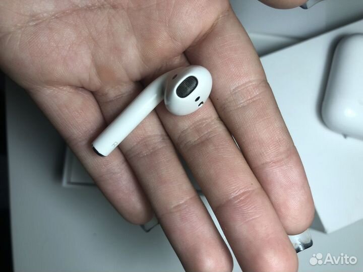 Беспроводные наушники apple airpods 2