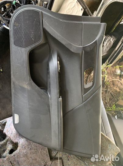 Передняя правая обшивка двери Honda accord 9 cr6-7