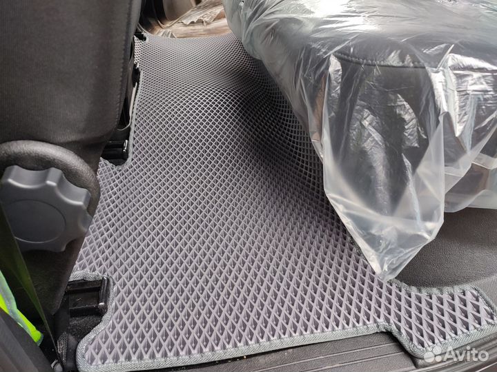 EVA коврики на УАЗ Профи с бортами