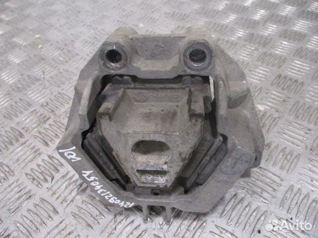 Подушка двигателя renault 5010316155