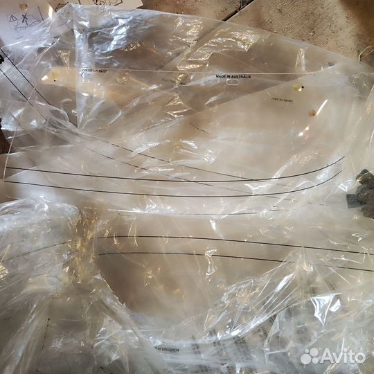 Защита передних фар для Mitsubishi Pajero Sport