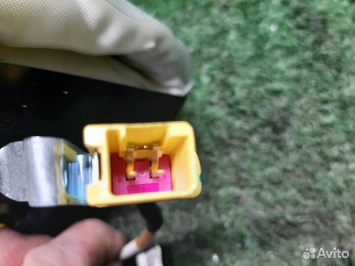 Подушка безопасности в торпедо Chevrolet Captiva