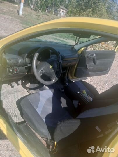 Opel Corsa 1.0 МТ, 1999, 180 316 км