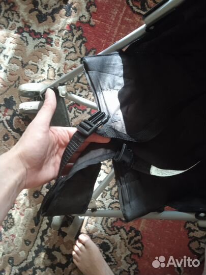 Прогулочная коляска трость