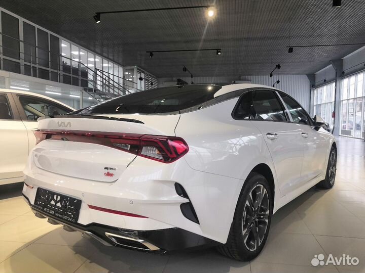 Kia K5 2.5 AT, 2023