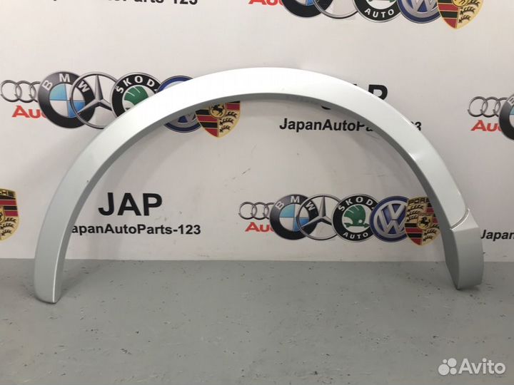 Накладка на арку задняя правая Audi Q3 8U cpsa